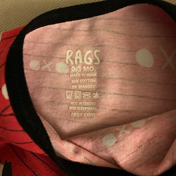 Baby tie gown/ RAGS TO RACHES - Picture 5 of 6